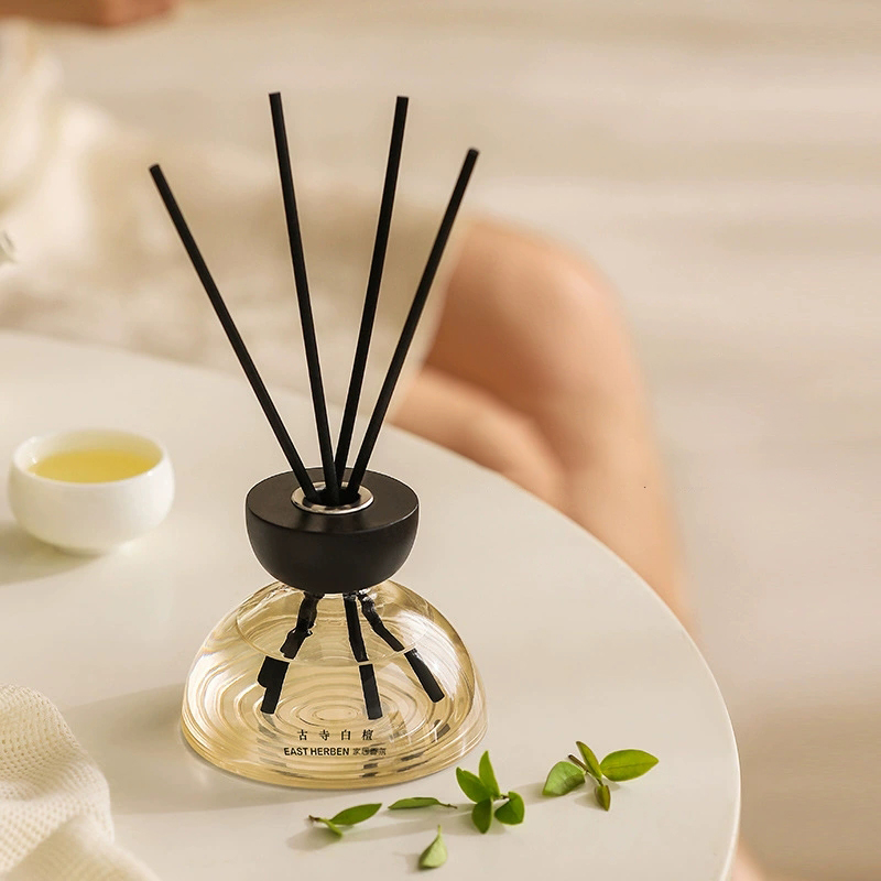 Home Fragrance Reed Diffuser - Butelka dyfuzora z patyczkami 200 ml