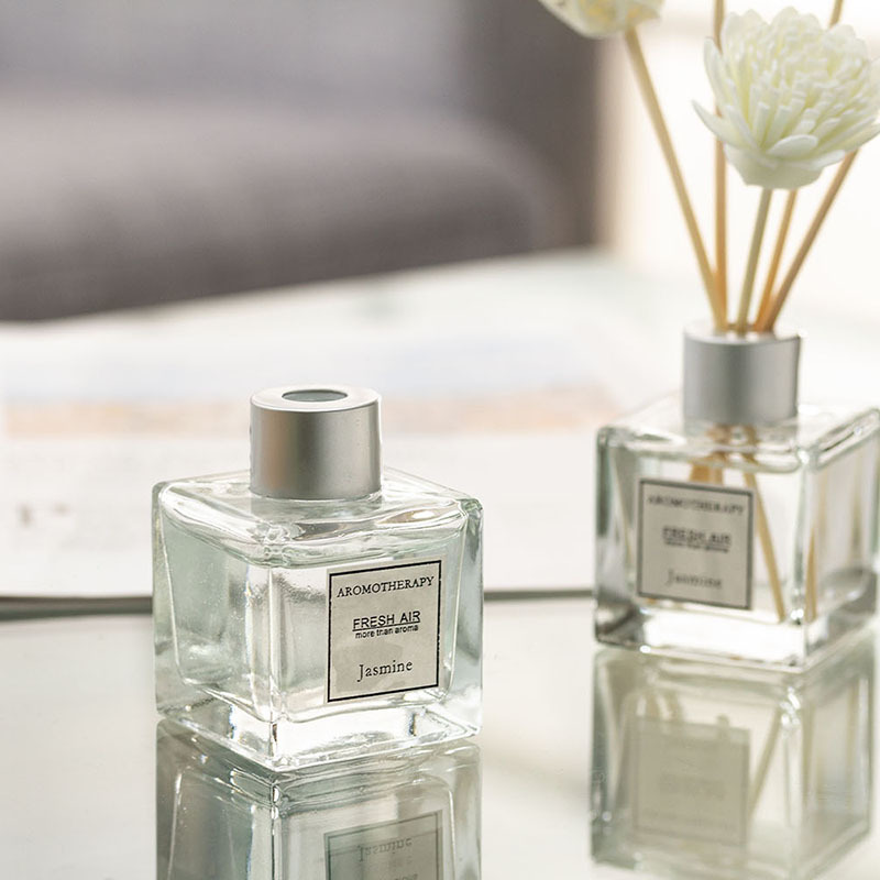 Home Fragrance Jasmine Diffuser - 50ml Olejek Aromaterapeutyczny Bez Dymu Jaśmin